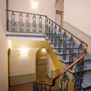 stylish-apartment-in-the-historic-center-of-cortona.it-tuscanyhotel.com/